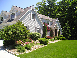 Landscapers and Lawncare Services in Frontenac, MN